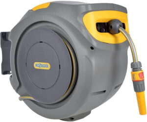 6 Best Retractable Hose Reels for 2024 | Australian Guide