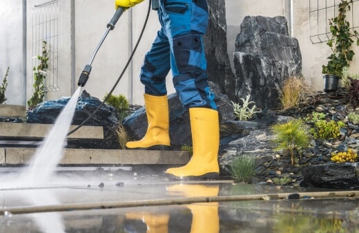 How to Use a Kärcher Pressure Washer