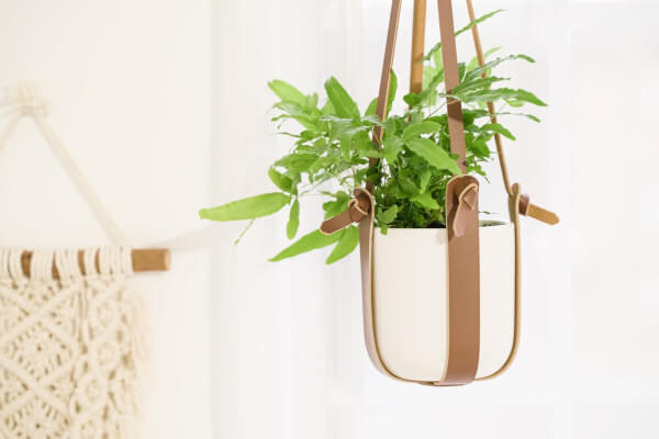 Stylish Hanging Leather Plant Holder Hanging Basket from LumeahCo