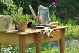 Best Potting Benches and Tables