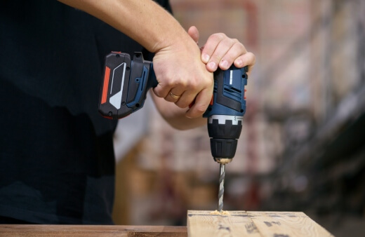 How to Choose a Cordless Drill