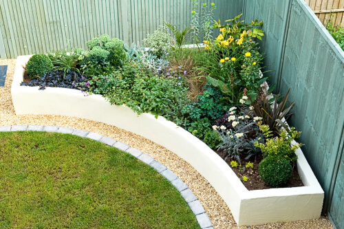 Built a Concrete Raised Garden Bed