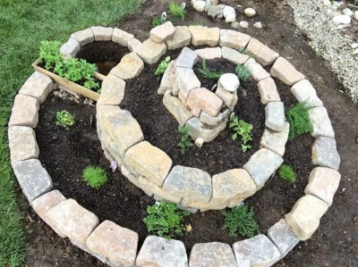 Create a Spiral Raised Garden Bed