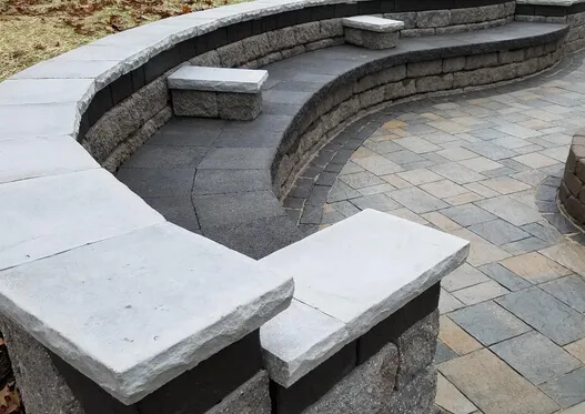 Retaining Wall with Built-In Seating