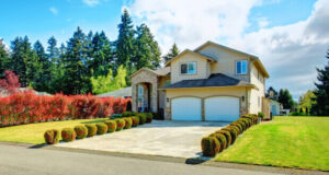 Driveway landscaping transforms an ordinary entrance into a standout first impression for your home